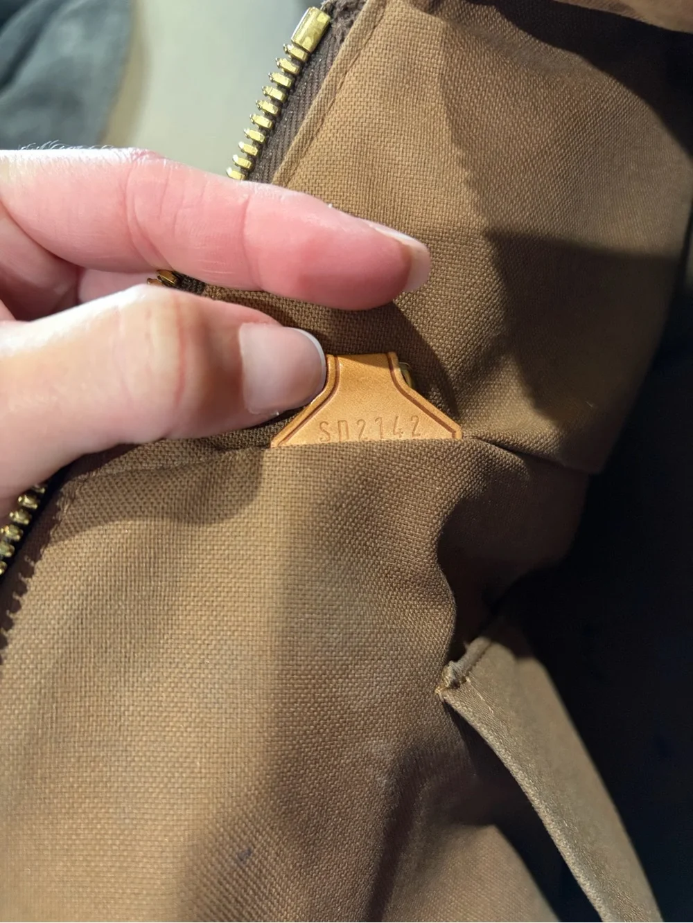 Louis Vuitton TIVOLI GM